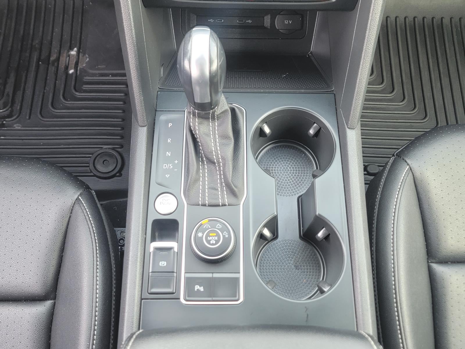 2021 Volkswagen Atlas 3.6L V6 SE w/Technology R-Line