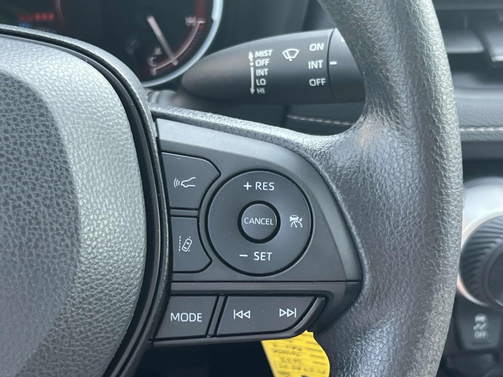 2023 Toyota RAV4 LE AWD (Natl)