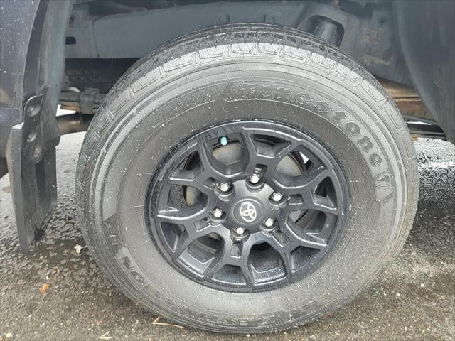 2022 Toyota Tacoma 4WD SR5