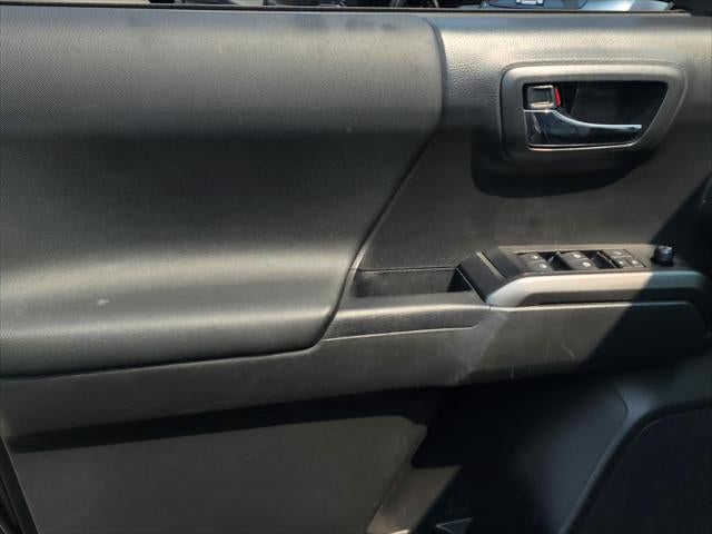 2023 Toyota Tacoma 4WD TRD Off-Road