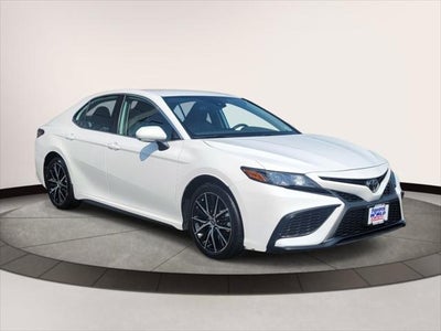 2024 Toyota Camry SE Auto (Natl)