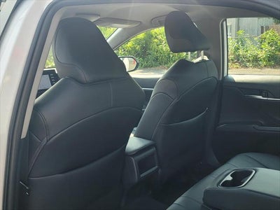 2024 Toyota Camry SE Auto (Natl)