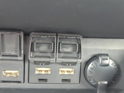 2020 Toyota Highlander LE