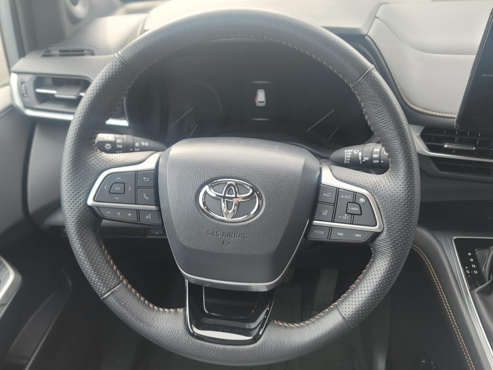 2023 Toyota Sienna Woodland Edition