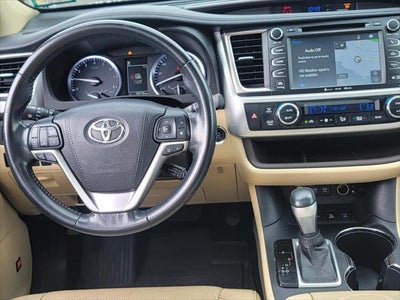 2017 Toyota Highlander Limited