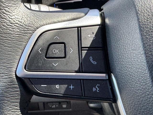 2024 Toyota Sienna XLE FWD 8-Passenger (Natl)