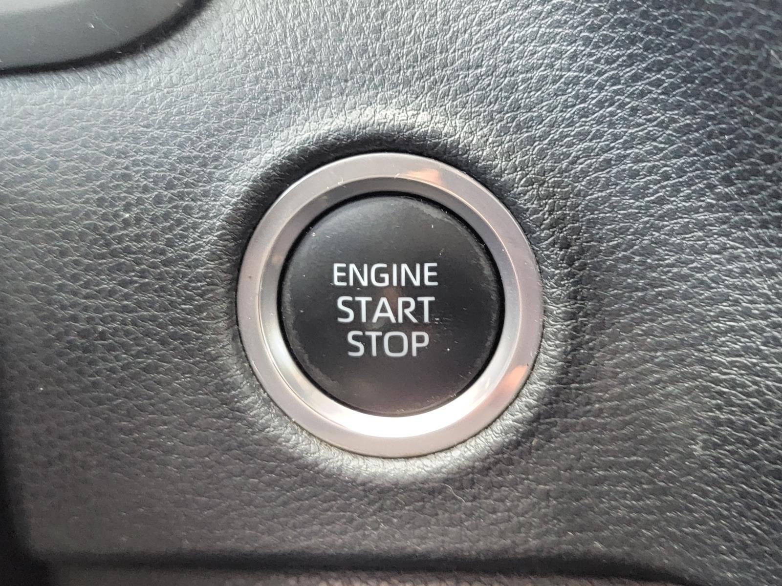 2022 Toyota Tundra 4WD SR5