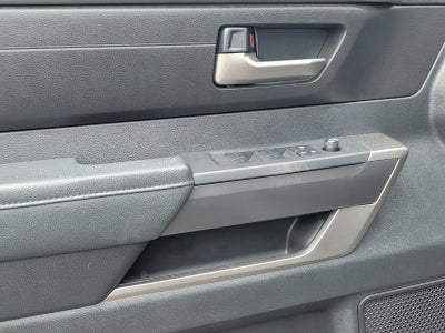 2023 Toyota Tundra 4WD SR5