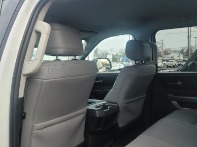 2023 Toyota Tundra 4WD SR5