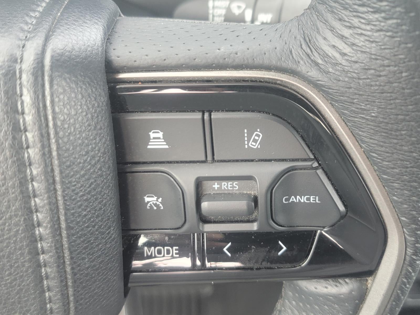 2023 Toyota Tundra 4WD SR5