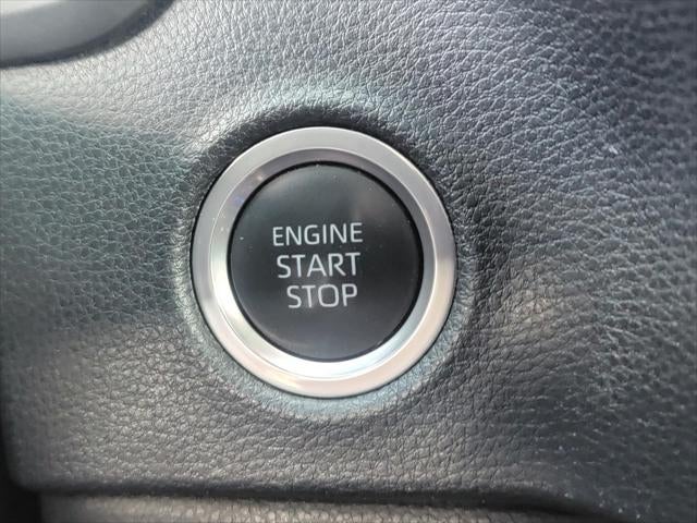 2022 Toyota Tundra 4WD SR5