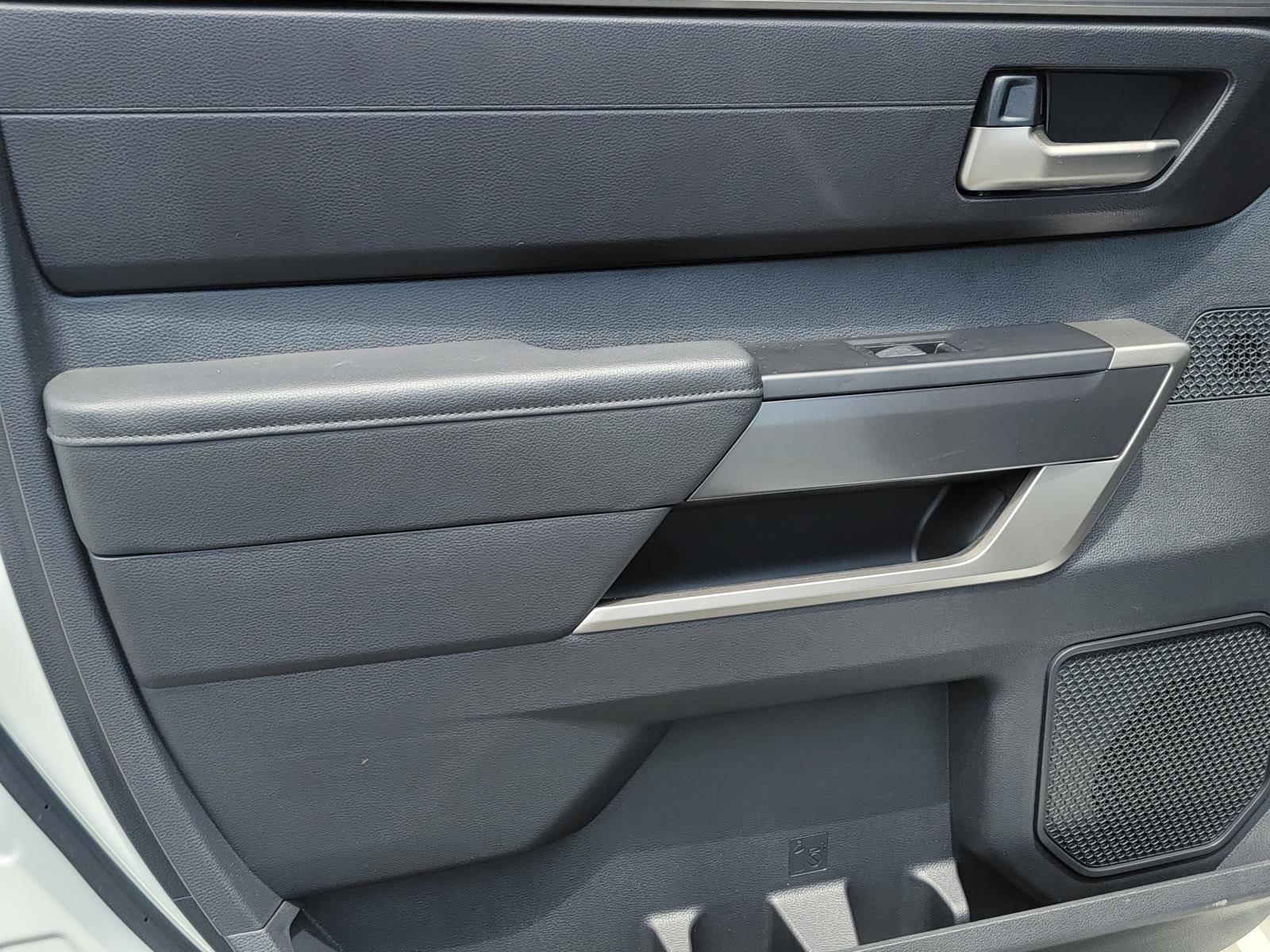 2023 Toyota Tundra 4WD SR5