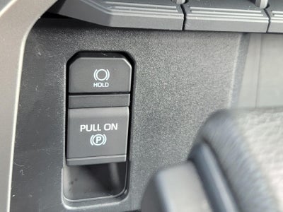 2023 Toyota Tundra 4WD SR5