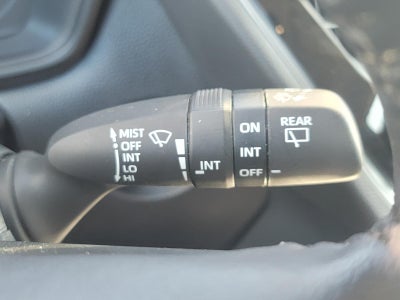 2024 Toyota Corolla Cross LE 4WD (Natl)