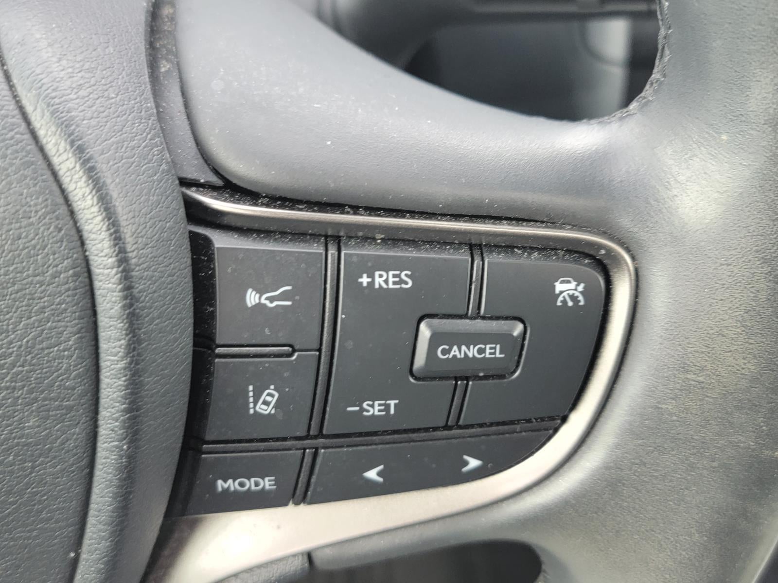 2023 Lexus UX 250h Premium