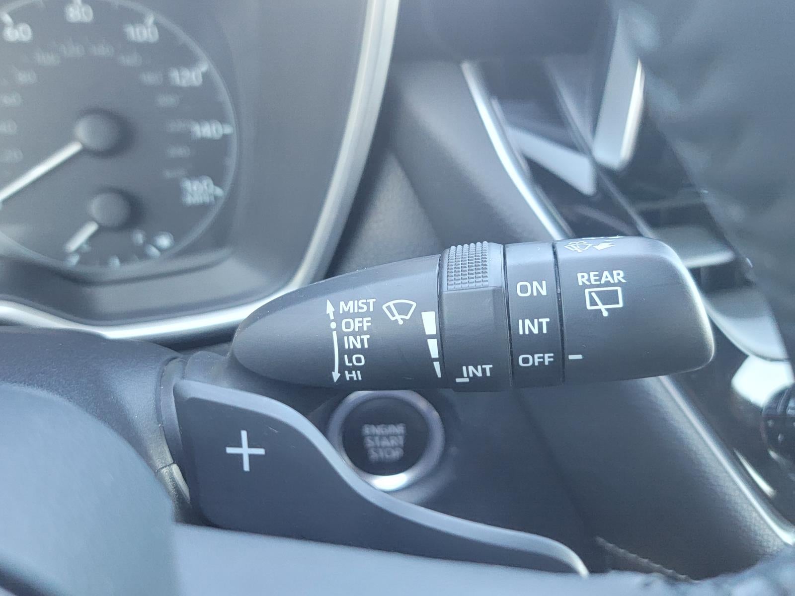 2023 Toyota Corolla Hatchback SE