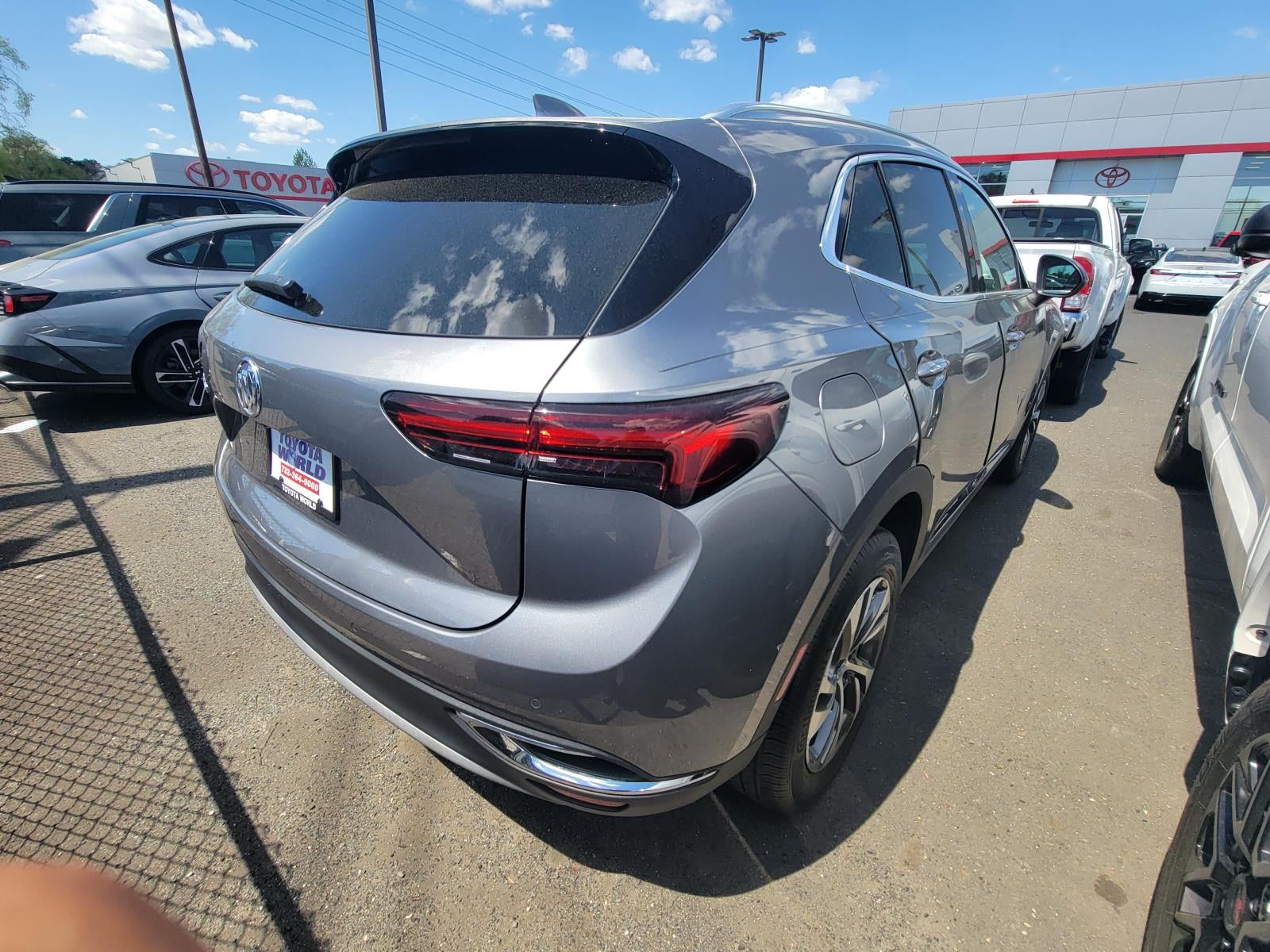 2022 Buick Envision Essence