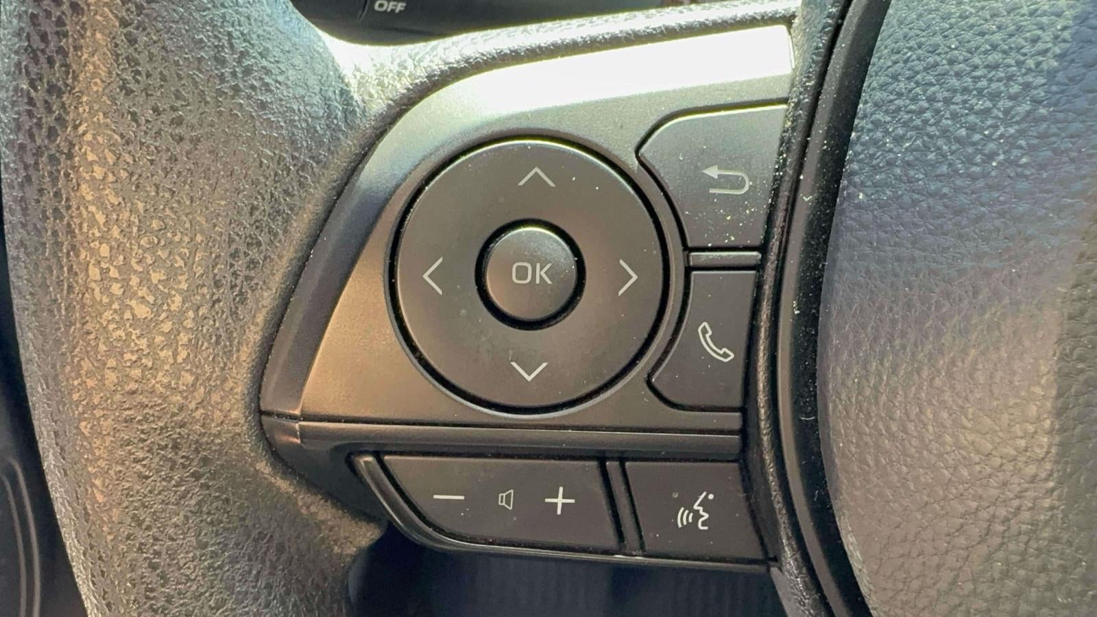 2023 Toyota RAV4 LE AWD (Natl)