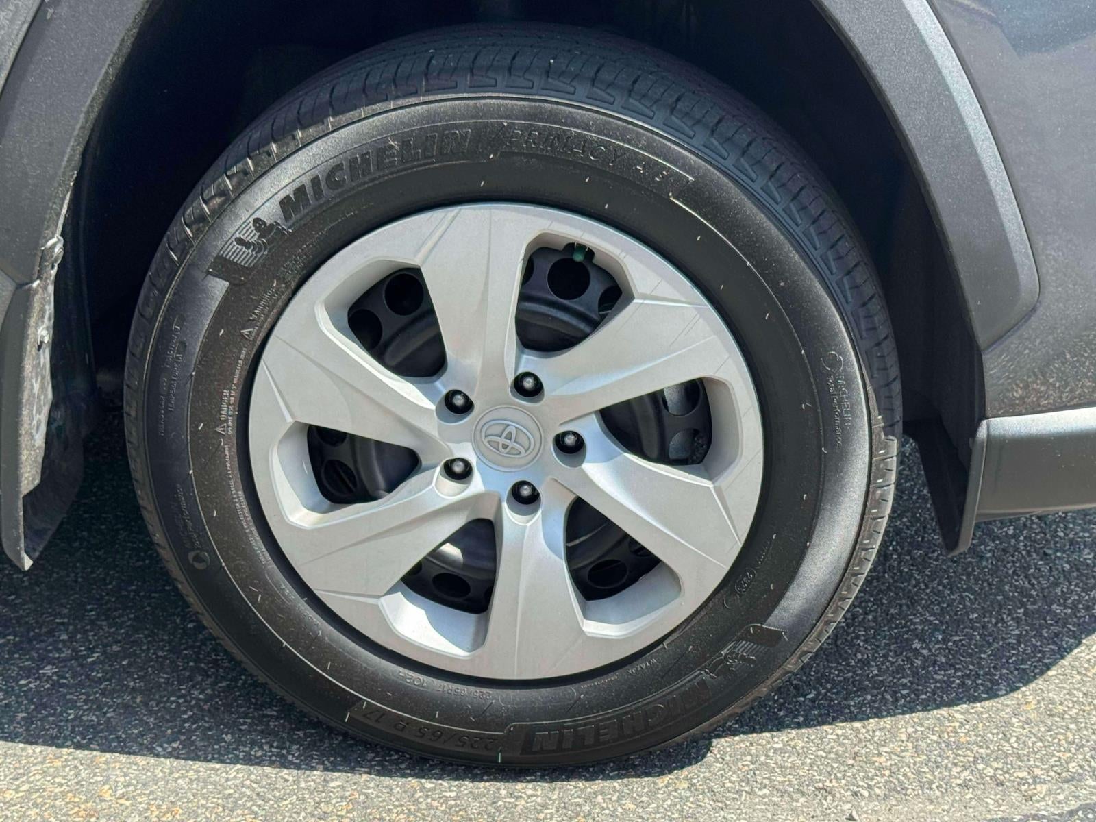 2023 Toyota RAV4 LE AWD (Natl)