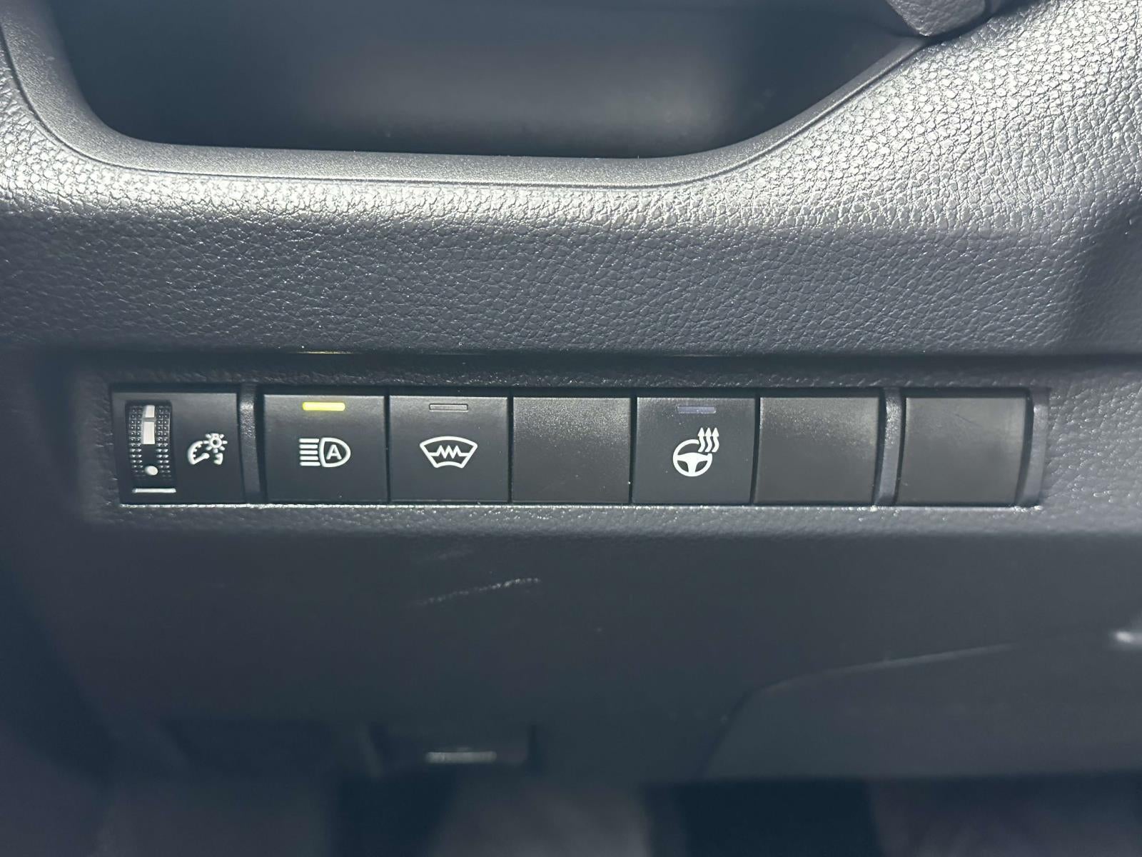 2023 Toyota RAV4 XLE AWD (Natl)