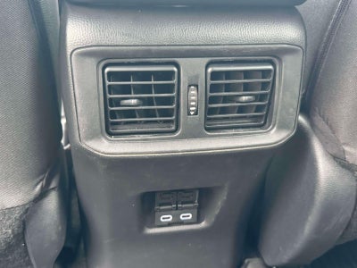 2025 Toyota RAV4 XLE AWD (Natl)