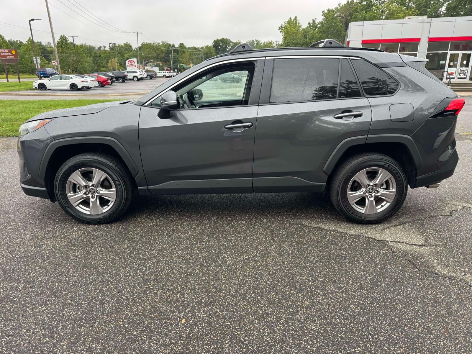 2025 Toyota RAV4 XLE AWD (Natl)