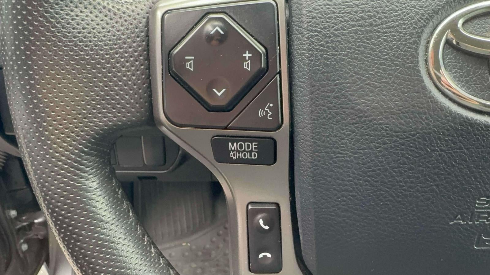 2020 Toyota Tacoma 4WD SR5 Double Cab 6' Bed V6 AT (Natl)