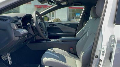 2025 Toyota Camry SE AWD