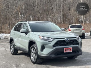 2022 Toyota RAV4 Hybrid XLE AWD (Natl)