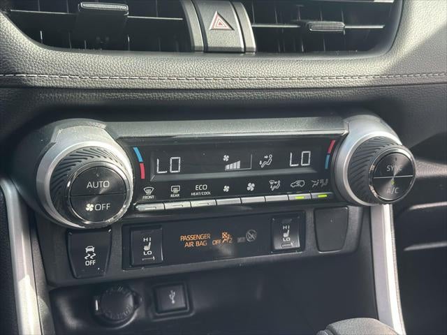 2022 Toyota RAV4 Hybrid XLE AWD (Natl)