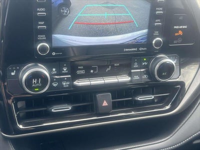 2022 Toyota Highlander XLE AWD (Natl)
