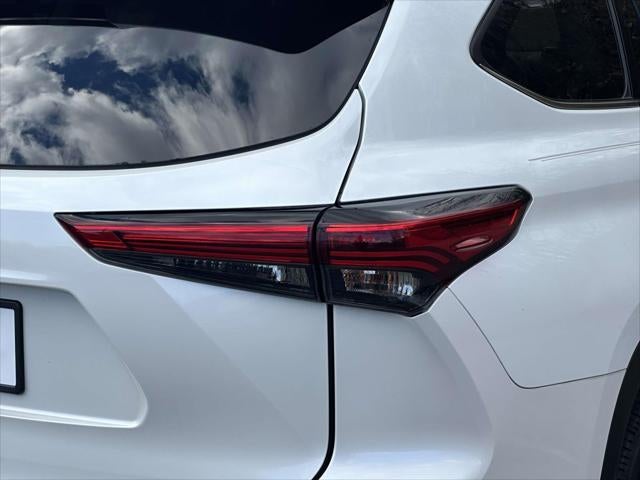 2022 Toyota Highlander XLE AWD (Natl)