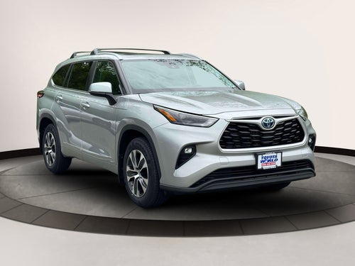 2023 Toyota Highlander Hybrid XLE AWD (Natl)