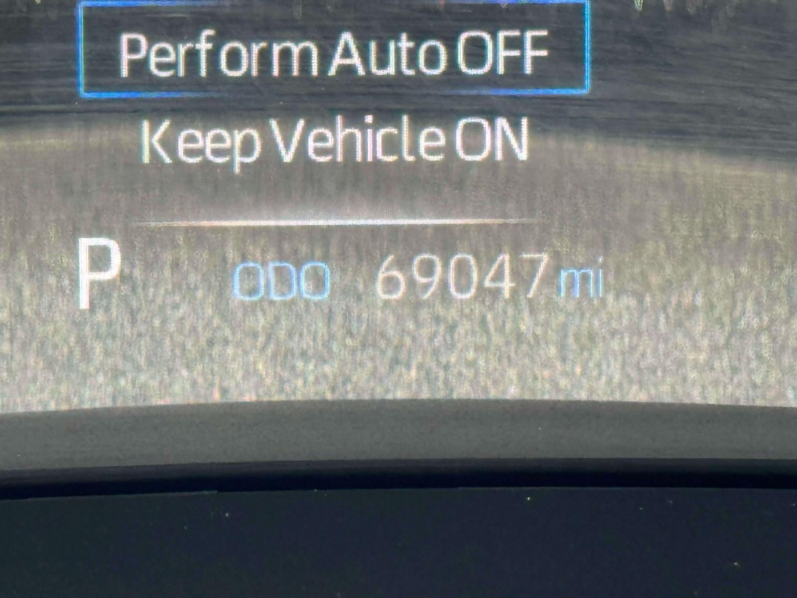 2021 Toyota Sienna XLE FWD 8-Passenger (Natl)