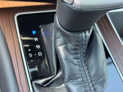 2021 Toyota Sienna XLE FWD 8-Passenger (Natl)