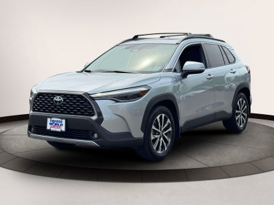 2023 Toyota Corolla Cross XLE 4WD (Natl)