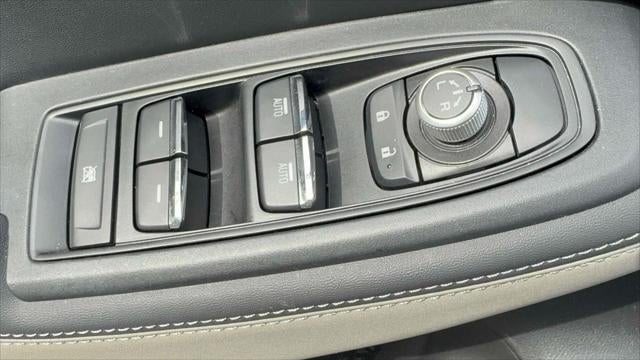 2023 Subaru Forester Limited CVT