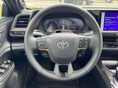 2025 Toyota Crown Platinum AWD (Natl)