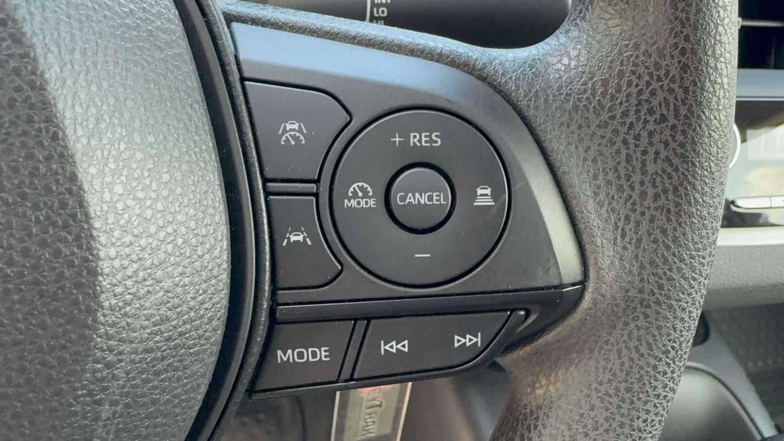 2024 Toyota Corolla LE CVT (Natl)