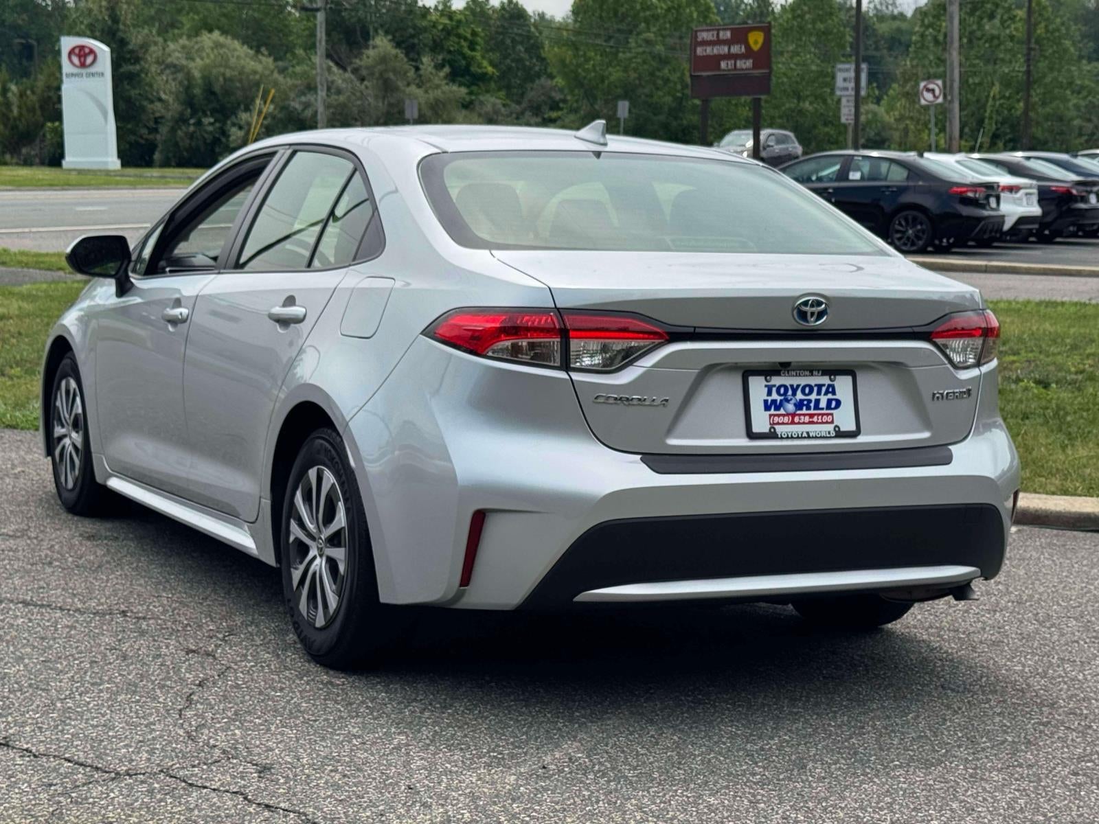 2022 Toyota Corolla Hybrid LE CVT (Natl)