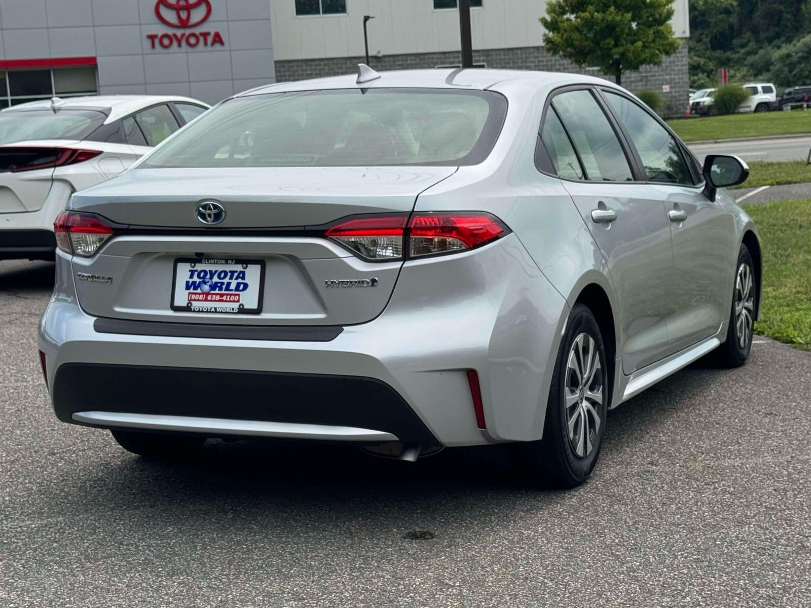 2022 Toyota Corolla Hybrid LE CVT (Natl)