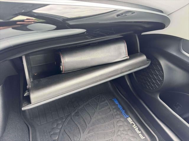2018 Toyota Prius Prime Advanced (Natl)