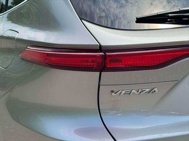 2023 Toyota Venza XLE AWD (Natl)