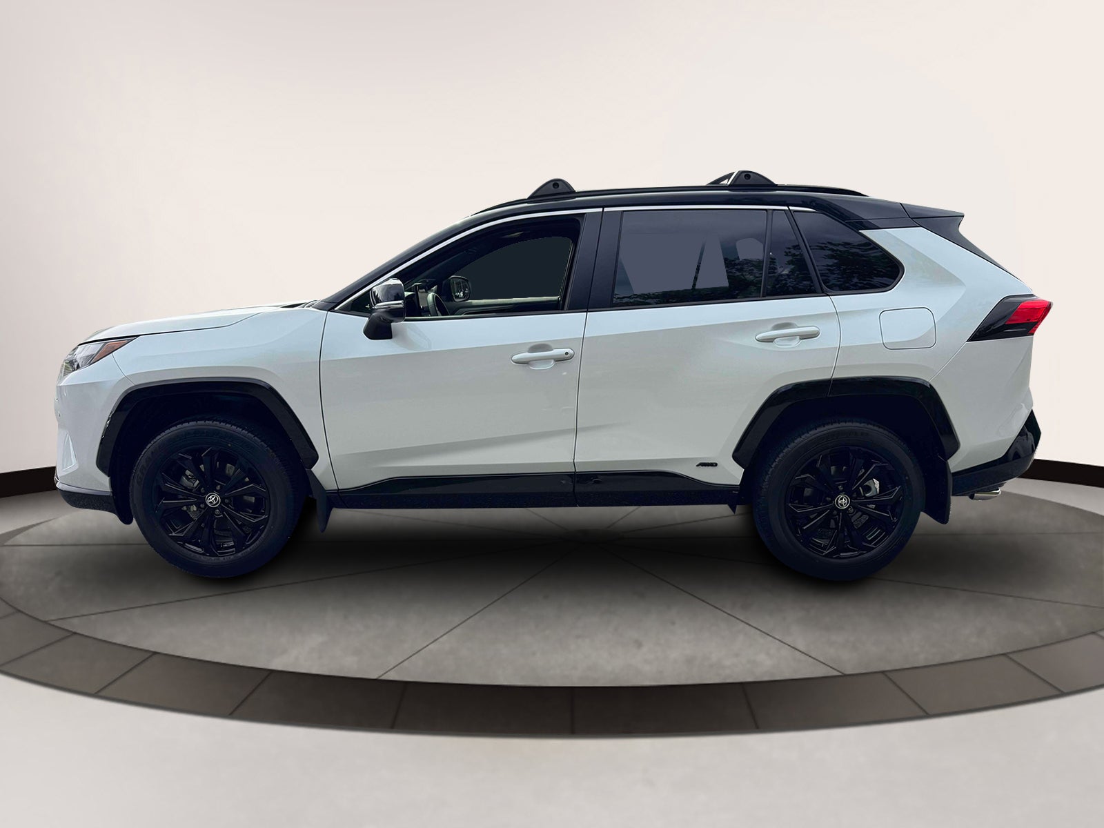 2025 Toyota RAV4 Hybrid XSE AWD (Natl)