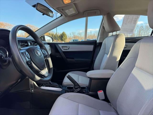 2015 Toyota Corolla 4dr Sdn CVT LE (Natl)