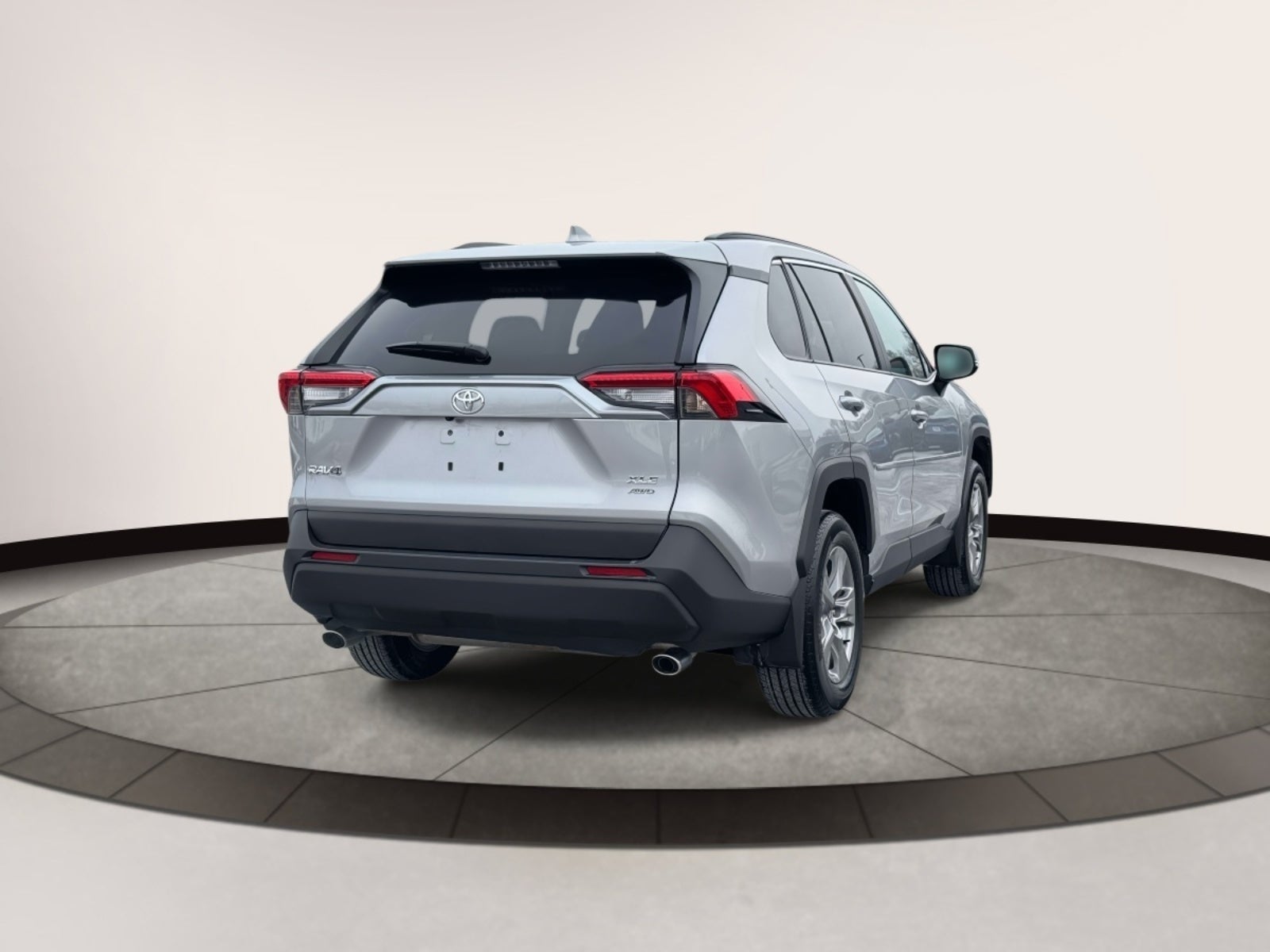 2025 Toyota RAV4 XLE AWD (Natl)