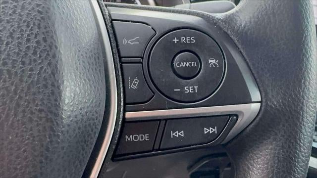 2022 Toyota Camry LE Auto (Natl)