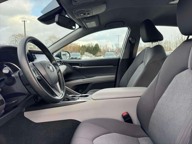 2022 Toyota Camry LE Auto (Natl)