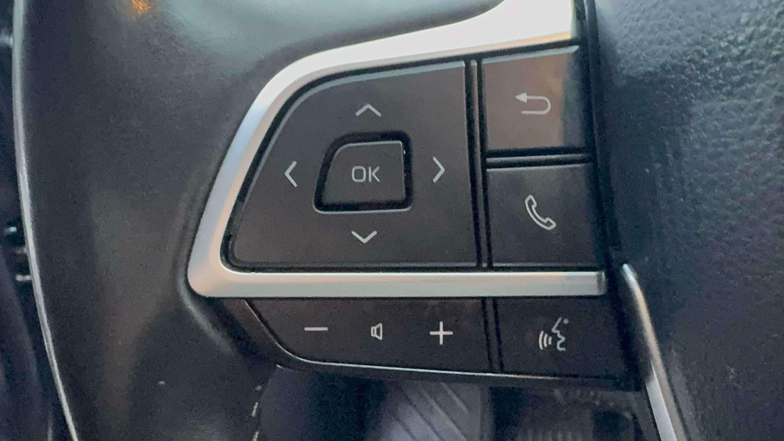 2022 Toyota Highlander XLE AWD (Natl)