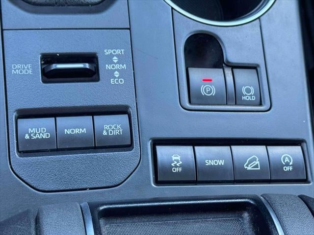 2021 Toyota Highlander XLE AWD (Natl)